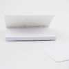 Bloc-note papier graines personnalisable, goodie made in France avec couverture de fleurs ensemencée, format compact pour communication éco-responsable.